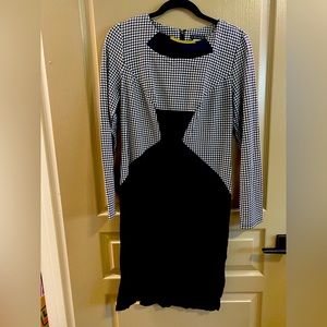 Venus Ladies Dress Size 10.